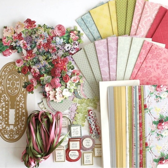 Anna Griffin® Paper Sneakers Finishing School Craft Box Card Making Kit NIB - Picture 3 of 4